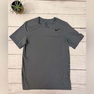 🌾  NIKE‎ Dri-fit T-shirt
